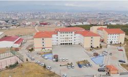 Niğde’de “Fabrika Gibi Okul” geleceğin meslek sahiplerini yetiştiriyor