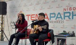 Tema Park AVM’de Sevgililer Günü’ne Özel Müzik Dinletisi