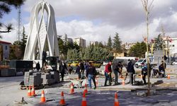 Belediye binası önünde Ramazan öncesi yoğun mesai