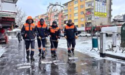 Niğde’de kar mesaisi: Ekipler sahada