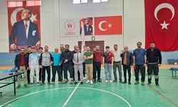 Ulukışla’da masa tenisi turnuvası tamamlandı