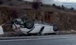 Kontrolden çıkan otomobil devrildi: 4 yaralı