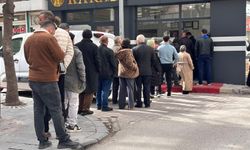 Niğde'de bayram öncesi yufka kuyruğu