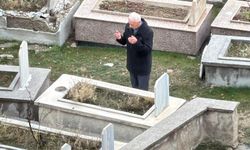 Niğde’de bayramın ilk gününde mezarlıklarda yoğunluk