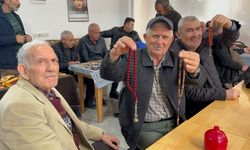 Niğde’de koleksiyoncu ve tesbihciler kıraathanede buluştu