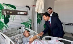 Niğde’de şehit aileleri ve gaziye hastanede ziyaret