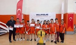 Halil Kitapçı Ortaokulu Türkiye Şampiyonası yolcusu