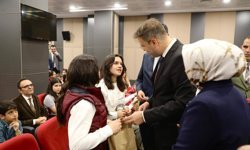 TÜBİTAK şampiyonları valilikte ödüllendirildi