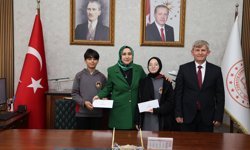 Niğdeli öğrenciler hafızlık yarışmalarında derece elde etti
