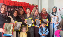 Çardak Ortaokulu’nda halı dokuma atölyesi düzenlendi