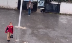 Niğde’de yağmur altında gururlandıran görüntü