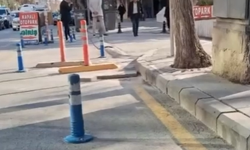 Engelliler için kaldırıma çıkış rampası var iniş rampası yok