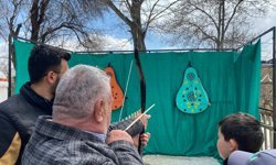 Huzurevi sakinlerinden Altay Köyü’nde Nevruz coşkusu