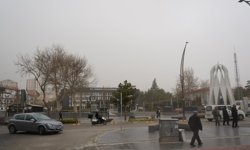 Libya'dan gelen çöl tozu Niğde'yi adeta yuttu
