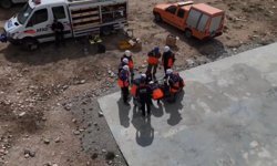 Niğde'de enkazda arama kurtarma eğitimi veriliyor