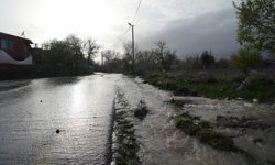Niğde’de sağanak ve eriyen kar suları taşkınlara neden oldu