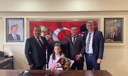 Bağlama’da 23 Nisan coşkusu: Minik başkan görev başında