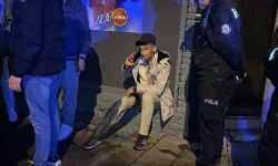 Kaybolan köpeğini arayan genç, 2 kişi tarafından bıçaklandı