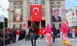 19 Mayıs coşkuyla kutlandı