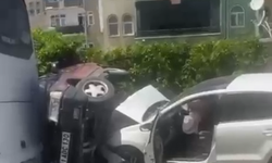 Bor’da park halindeki araca çarpan kazada 1 ağır yaralı