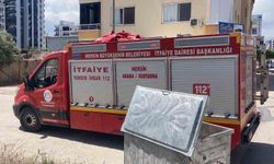 İşyerinin arkasındaki eşyalar yandı