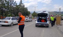 İki otomobil çarpıştı: 1 yaralı