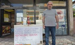 Muhtar Çetin, hayırseverler ve ihtiyaç sahipleri arasında köprü oldu