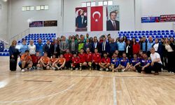 Niğde erkek masa tenisi takımı Türkiye şampiyonu oldu