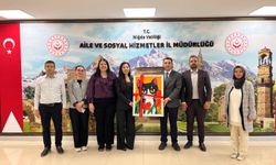 Başarılı kadın rol model, kız çocuklarıyla buluştu