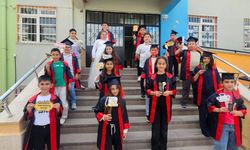 Çamardı Nazmiye Pınar İlkokulu'nda mezuniyet coşkusu