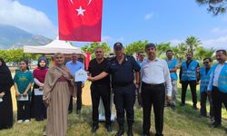 Umre ödüllü bilgi yarışması kazananları ödüllerini aldı