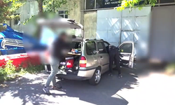 Niğde'de aracından 7 ruhsatsız tabanca çıkan şüpheli tutuklandı