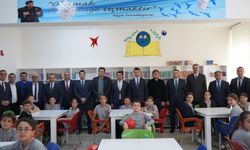 Niğde'de Şehit Abit Tüber Kütüphanesi törenle açıldı