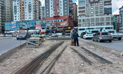 Derbent Kavşağı’nda refüj düzenleme çalışması başlatıldı