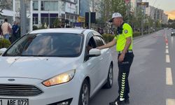 Niğde’de araçlar tek tek denetlendi