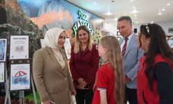 Anadolu Mektebi'nin yıl sonu programı düzenlendi
