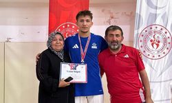 Niğde’nin tek temsilcisi Mahmut İnan, yine Türkiye şampiyonu!