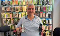 Niğde’de 25 yıllık telefon koleksiyonunu satışa çıkardı