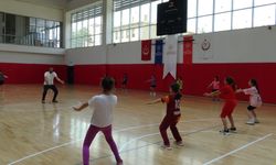 Yaz Spor Okullarında voleybol heyecanı başladı