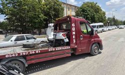 Hatalı U dönüşü kazaya sebep oldu: 1 yaralı