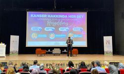 Niğde’de kanser farkındalığı için uzmanlar vatandaşlarla buluştu