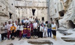 Gümüşler manastırı, geleneksel okçuluk yarışmasıyla tanıtıldı