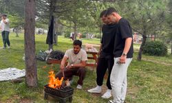 Niğde'de hamaklar kuruldu, mangallar yakıldı