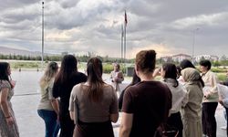 Çocuklar üniversiteyi ziyaret etti