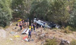 K*tliam gibi kaza: 4 kişi öldü, 4'ü ağır 10 kişiyi yaralandı