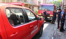 Apartman dairesinde patlama: 1'i ağır 2 yaralı