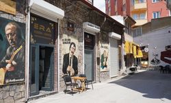 Niğde’de bu sokak, renkli duvarlarıyla dikkat çekiyor