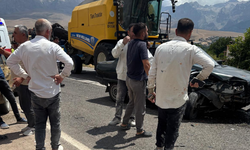 Çamardı yolunda iki otomobil çarpıştı: 1 yaralı