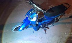 Otomobil ile motosiklet çarpıştı: 2 yaralı