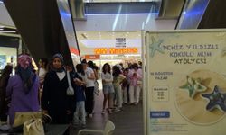 Niğde’de çocuklar kokulu mum atölyesinde buluştu